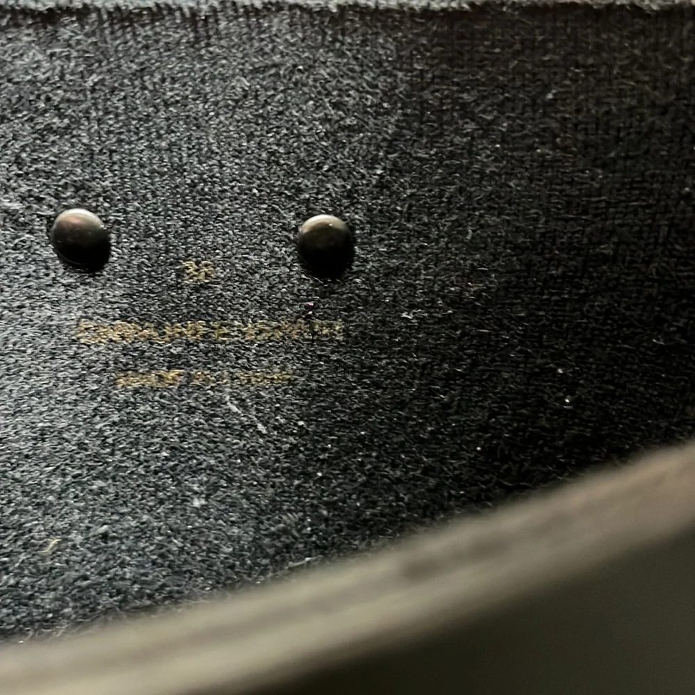 I’m selling the Burberry Clemence Rain Boots - Picture 3 of 5